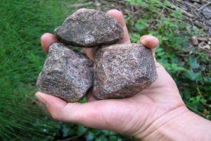 Você é um cristão bom em atirar pedras?