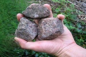 Você é um cristão bom em atirar pedras?